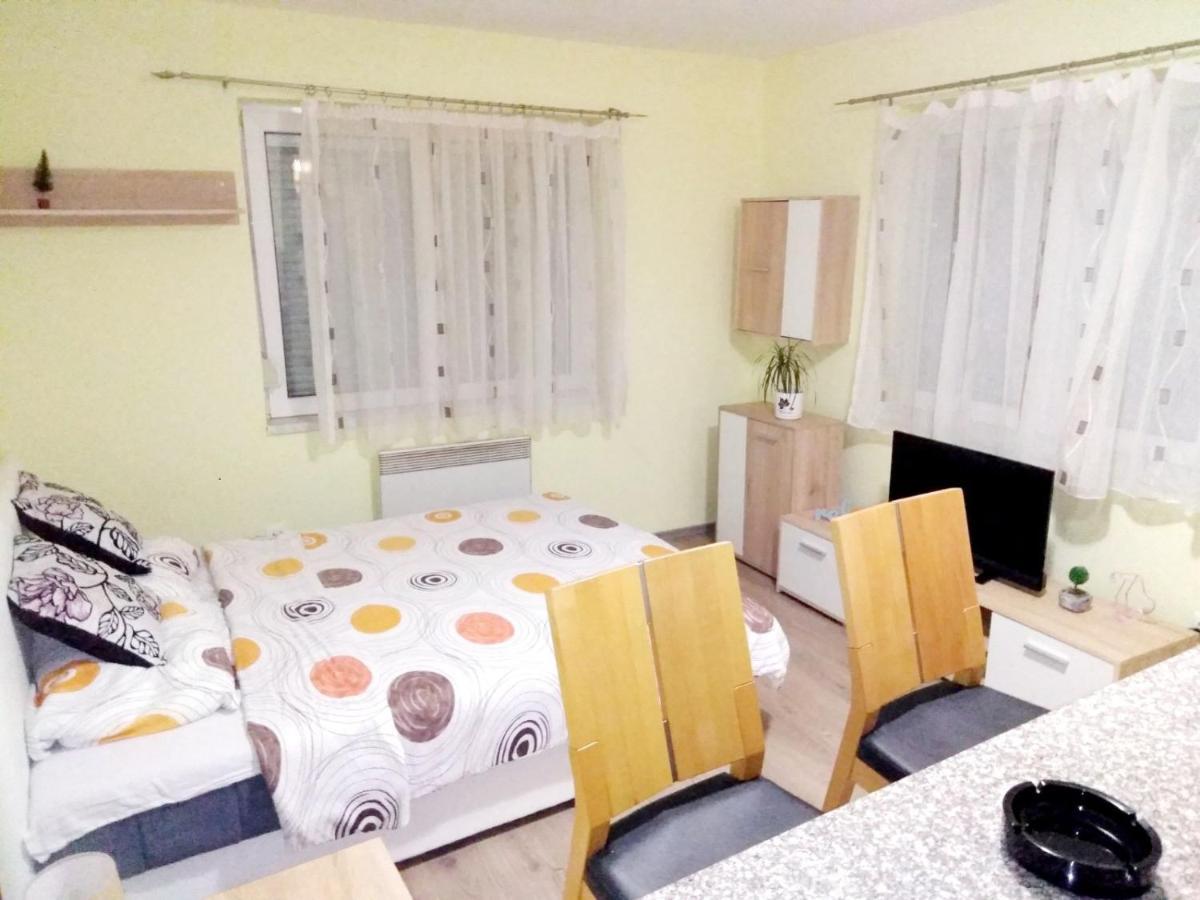 Moskva Apartman Brčko Eksteriør billede
